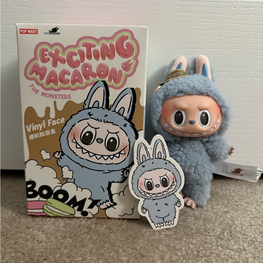 Pop Mart Exciting Macaron Labubu - Sea Salt Coconut